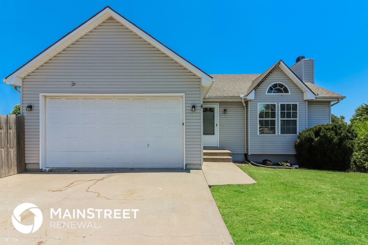 Foto principal - 19221 E 15th Terrace Ct N