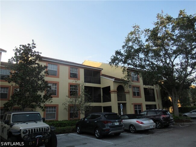 Foto del edificio - 7935 Preserve Cir