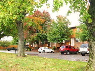 Primary Photo - Townhouse in Mayflower Apartments