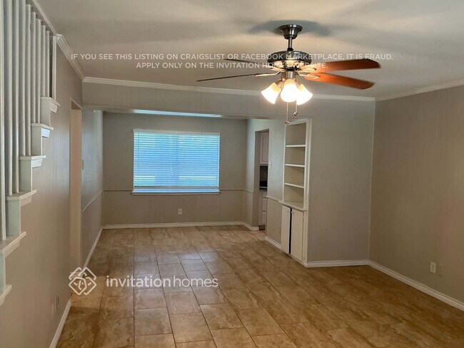Foto del edificio - 1310 Lexington Dr