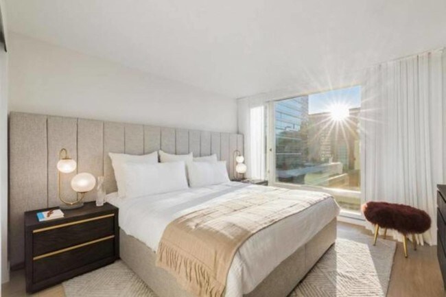 Foto del edificio - 636-573 11th Ave