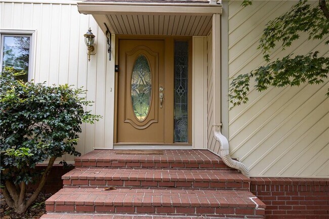 Foto del edificio - 4079 Dunnington Dr