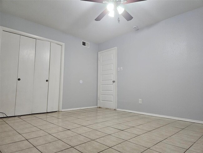 Foto del edificio - 2305 Cottonwood Dr