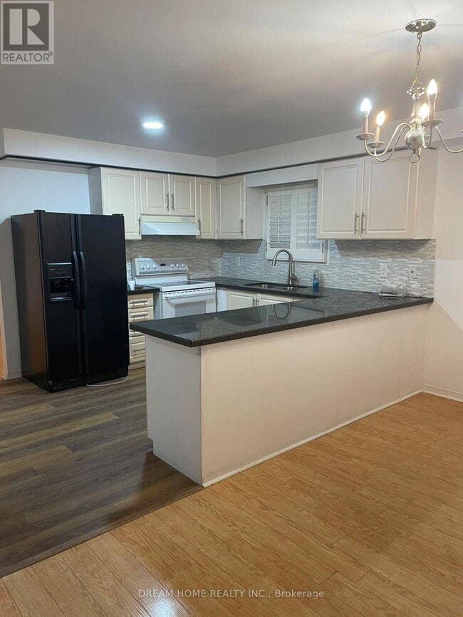 Building Photo - 32 Tamara Dr