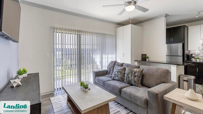 Foto del edificio - 17811 Vail St