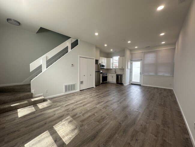 Foto del edificio - 1111 Biddle St