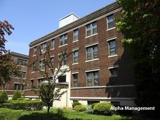 Foto del edificio - 53 Fellsway W