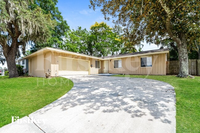 Foto del edificio - 6314 Gamble Dr