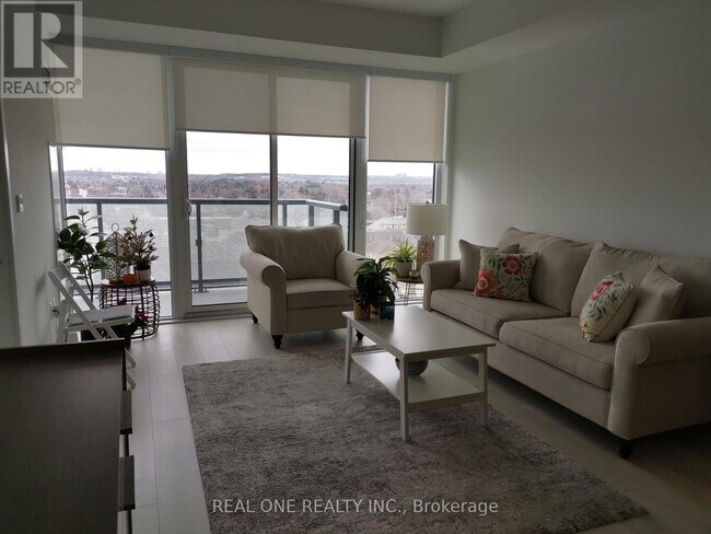 Building Photo - 85 Oneida Crescent