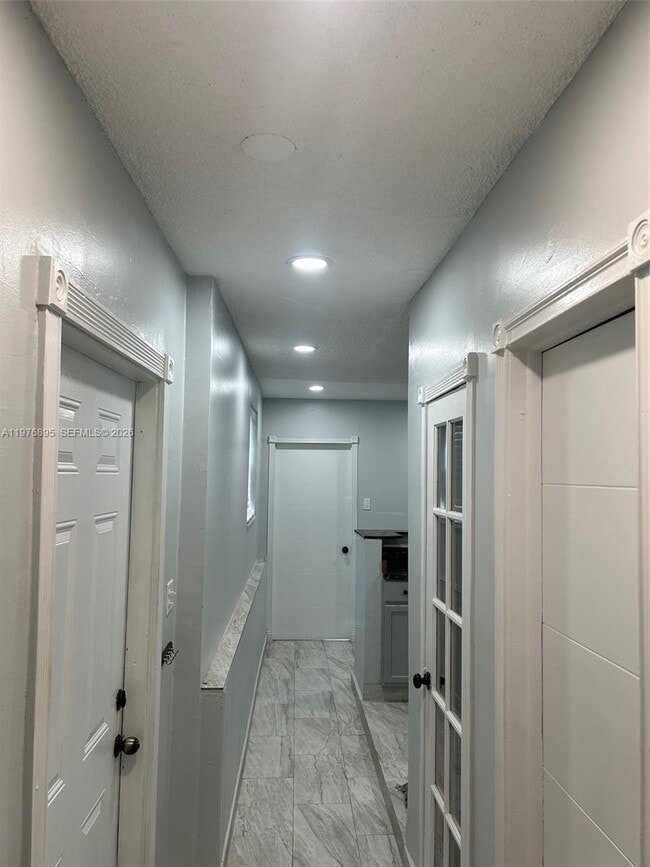 Foto del edificio - 3800 NW 197th St