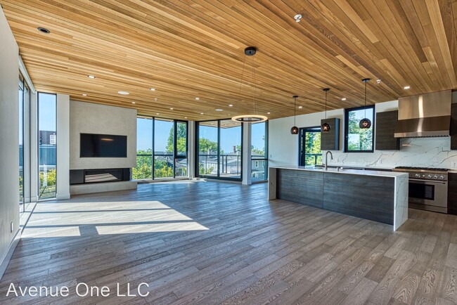 Foto del edificio - 2 br, 2 bath House - 210 W. Comstock #301