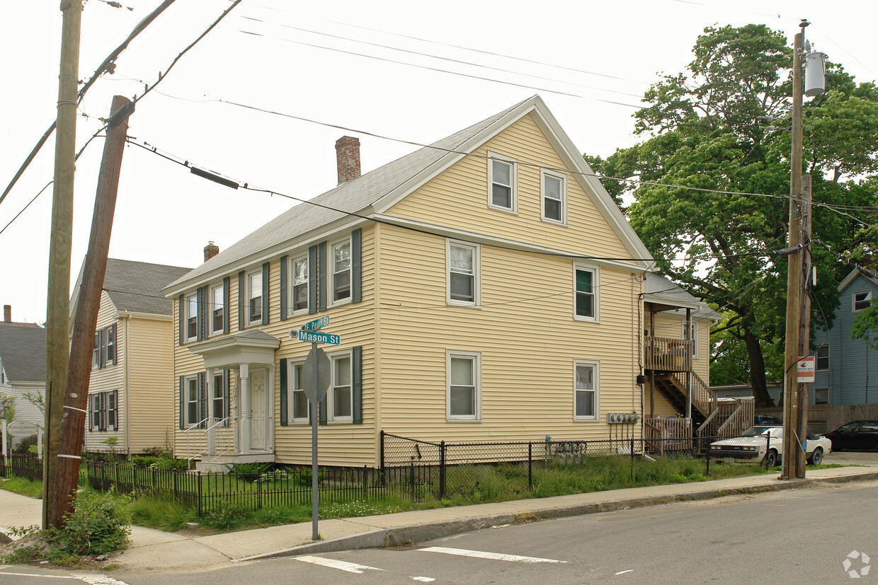 Building Photo - 12 E Pearl St