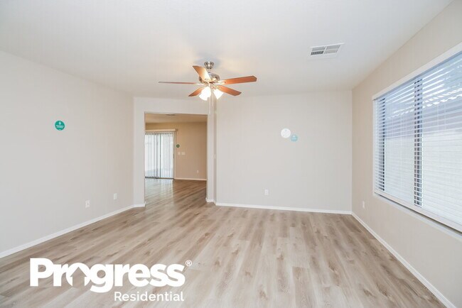 Building Photo - 2370 W Gold Dust Ave