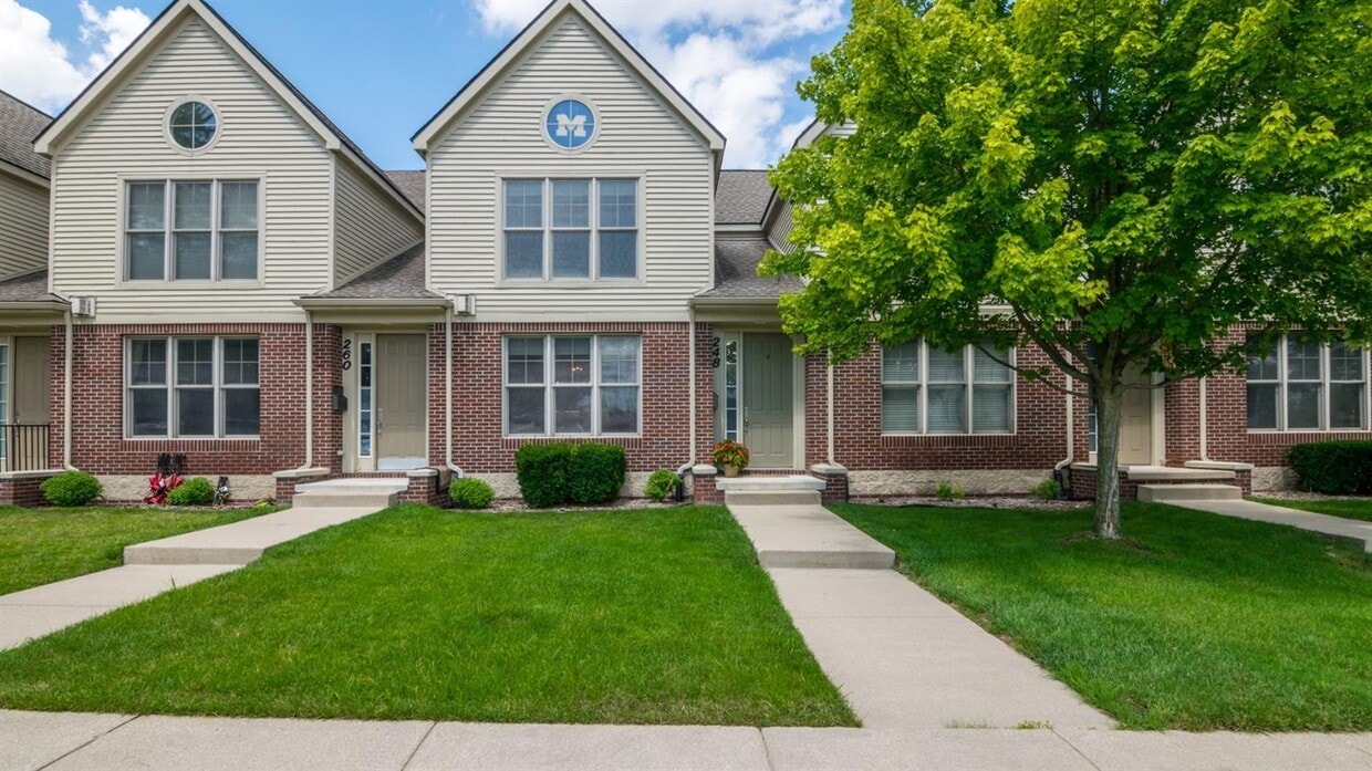 Primary Photo - 248 Snyder Ave