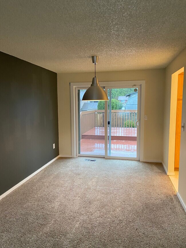 Foto del edificio - 1500 Harrington Ave SE