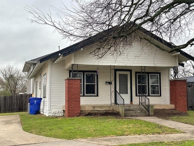ADORABLE 2 BEDROOM 1 BATHROOM HOUSE IN CENTRAL NORMAN - ADORABLE 2 BEDROOM 1 BATHROOM HOUSE IN CENTRAL NORMAN
