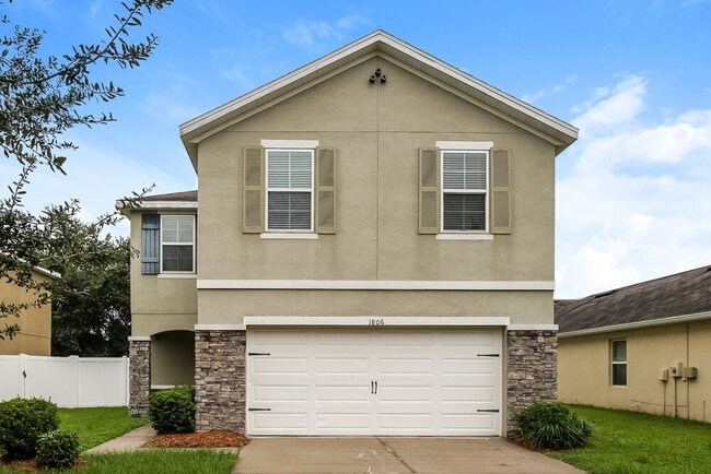 Building Photo - 1806 Greenwood Valley Dr