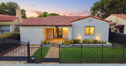 Building Photo - 3069 SW 21st St