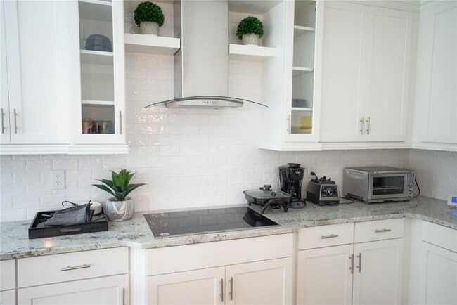 Building Photo - 16370 Hyde Manor Dr