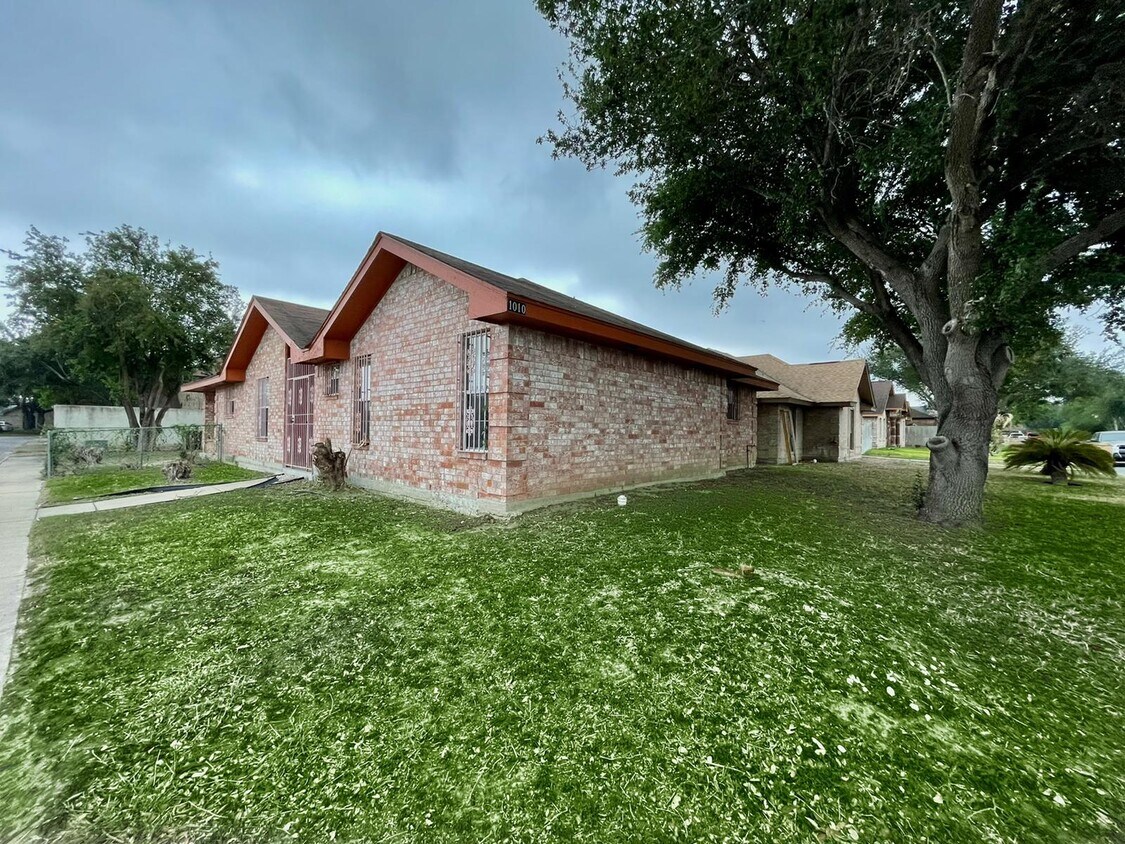1010 N 36th St, McAllen, TX 78501 House Rental in McAllen, TX