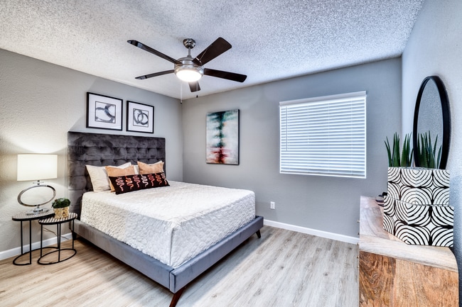 Foto del edificio - Jerome Apartments