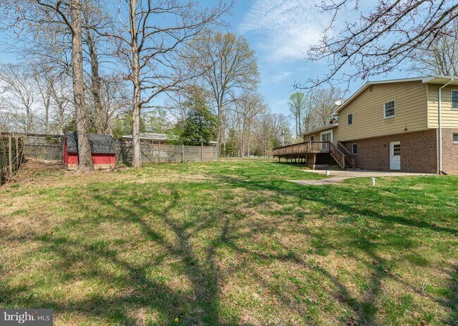 Building Photo - 410 Heitzman Rd