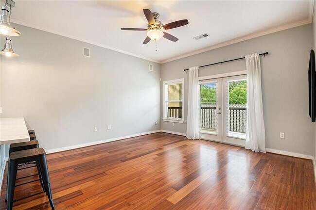 Building Photo - 870 Inman Vlg Pkwy NE