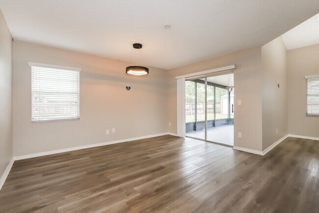 Building Photo - 12114 Clearbrook Ct