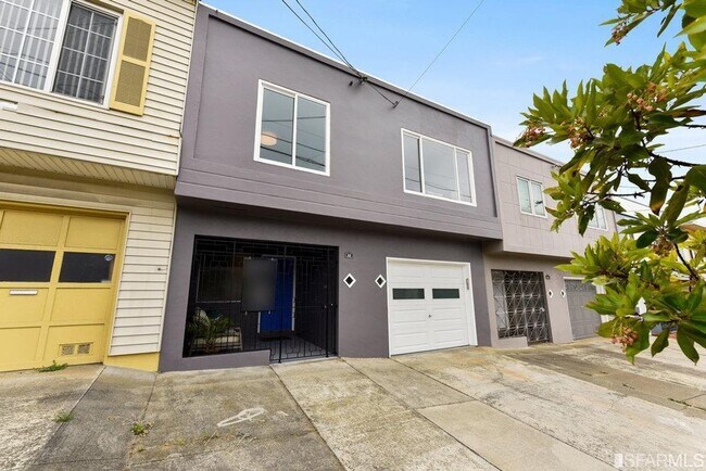 Foto del edificio - Beautifully Remodeled Excelsior Home