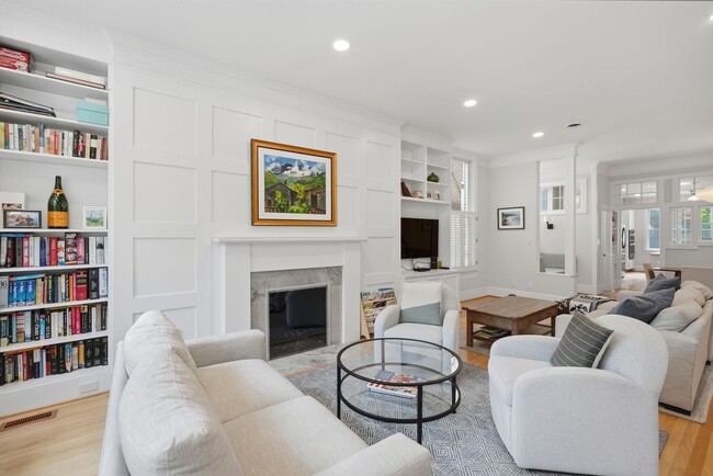 Photo - Capitol Hill Victorian Home | 3 Bed | 2.5 Bath | 2,700 Sf | Patio & Screened-In Porch | 2 Surface...