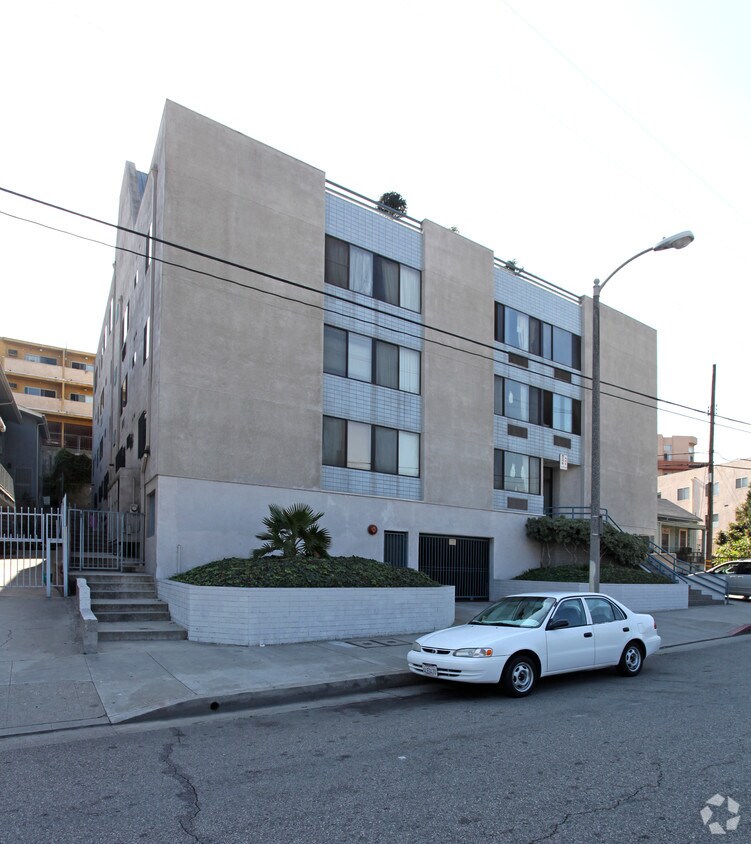 Foto del edificio - 822 New Depot St