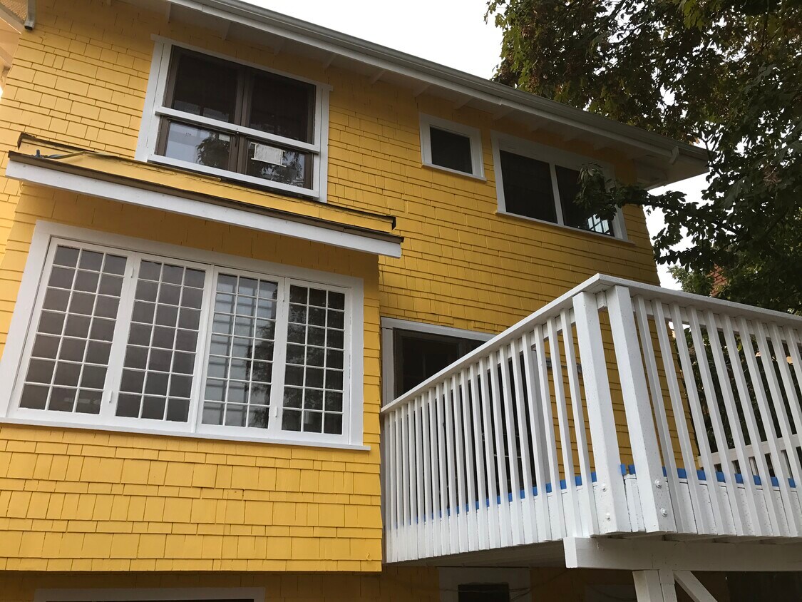 Foto del edificio - 5228 20th Ave NE