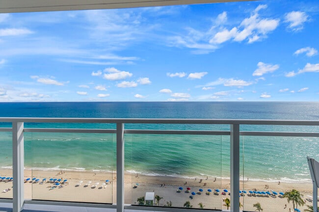Foto del edificio - 2030 S Ocean Dr