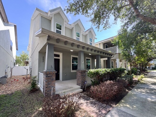 Building Photo - Windermere Landings Highly Desirable 3/2.5 Home...Beautifully Upgraded (2139 sq ft)! MUST SEE!