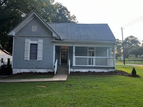 Building Photo - 928 Kirkwood Ave