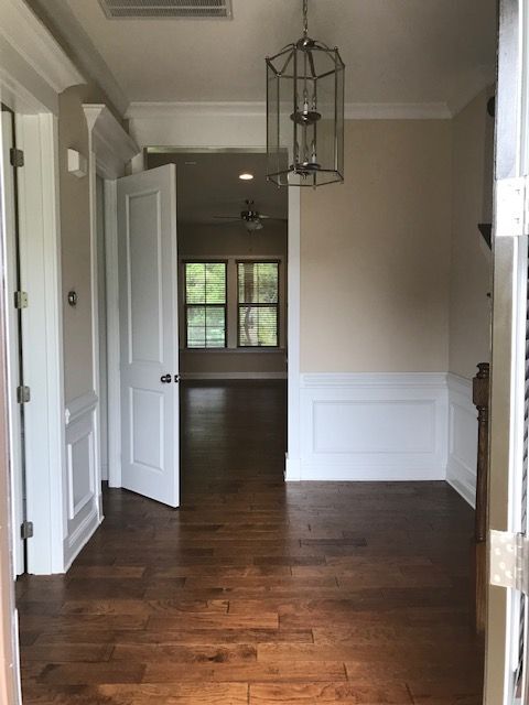 Foto del edificio - Spacious 5 Bedroom with 4 Baths Harrisburg