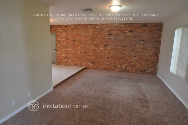 Foto del edificio - 5220 SW 8th Ct