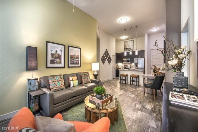Building Photo - 1 br, 1 bath Apartment - 1712 W Dallas St 177