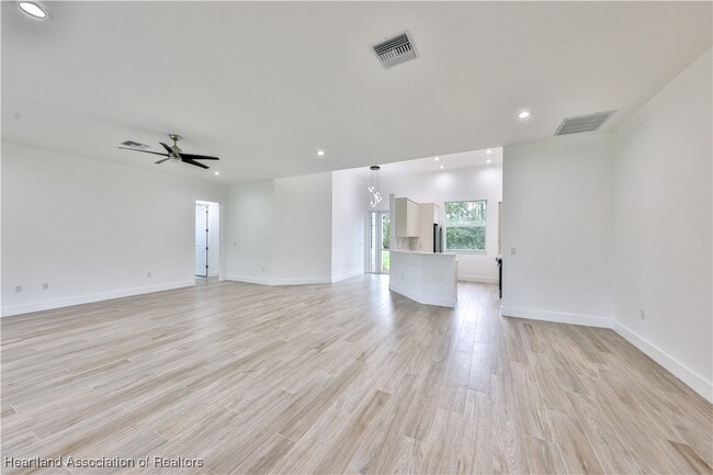Building Photo - 4530 Garden Ave