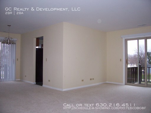 Foto del edificio - 1521 Raymond Dr