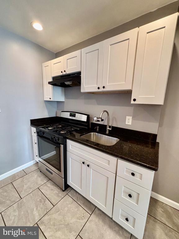 Foto del edificio - 2546 Cedar St
