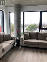 Building Photo - 7 Smith Crescent