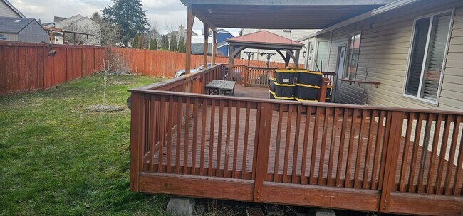 Foto del edificio - 21816 43rd Avenue Ct E