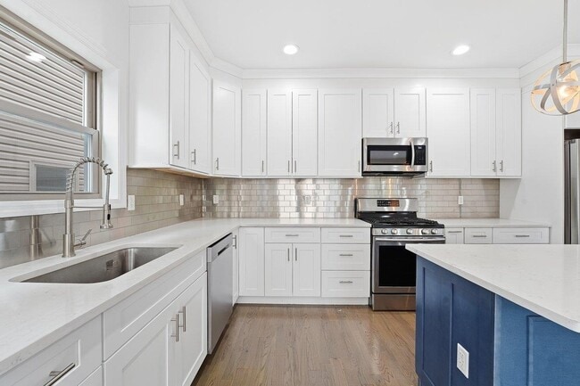 Foto del edificio - 5103 Meadowview Ave