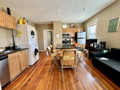 Building Photo - 252 Cypress St
