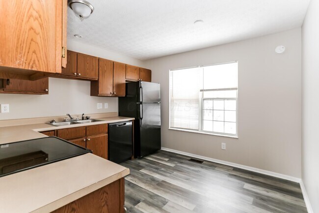 Foto del edificio - 2980 Blue Moon Dr