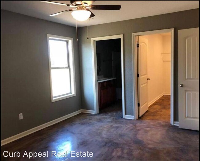 Building Photo - 3 br, 2 bath House - 813 Christy