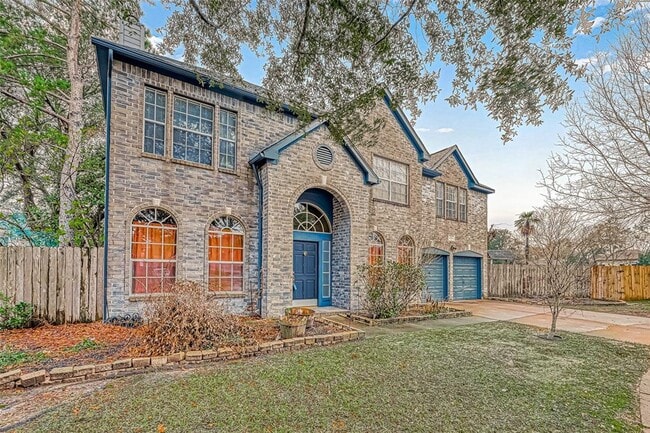Building Photo - 5815 Henniker Dr