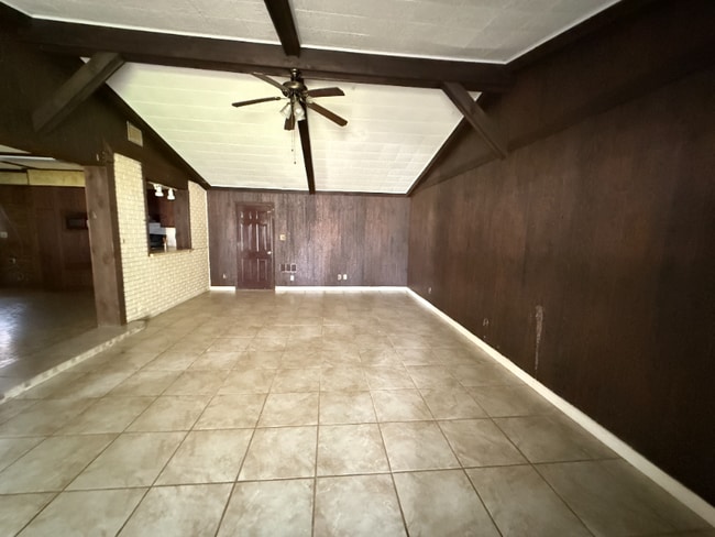 Building Photo - 114 Brockton Dr