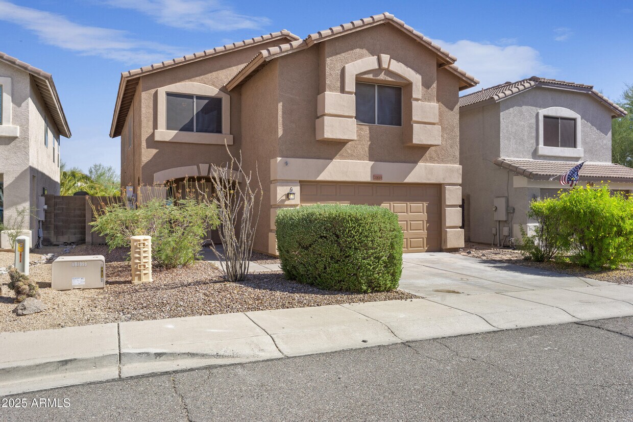 Foto principal - 23015 North 23rd Pl